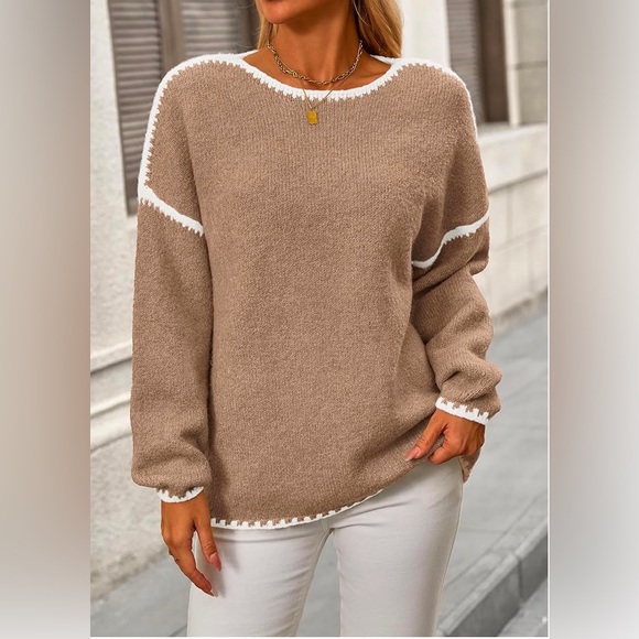 Soft oversized khaki sweater with contrasting white trim size small - Picture 2 of 3